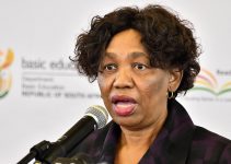Education Minister Announces 2022 Matric Results With 80.1% Pass Rate